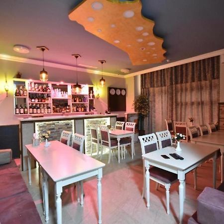 California Boutique Hotel Γιερεβάν Εξωτερικό φωτογραφία