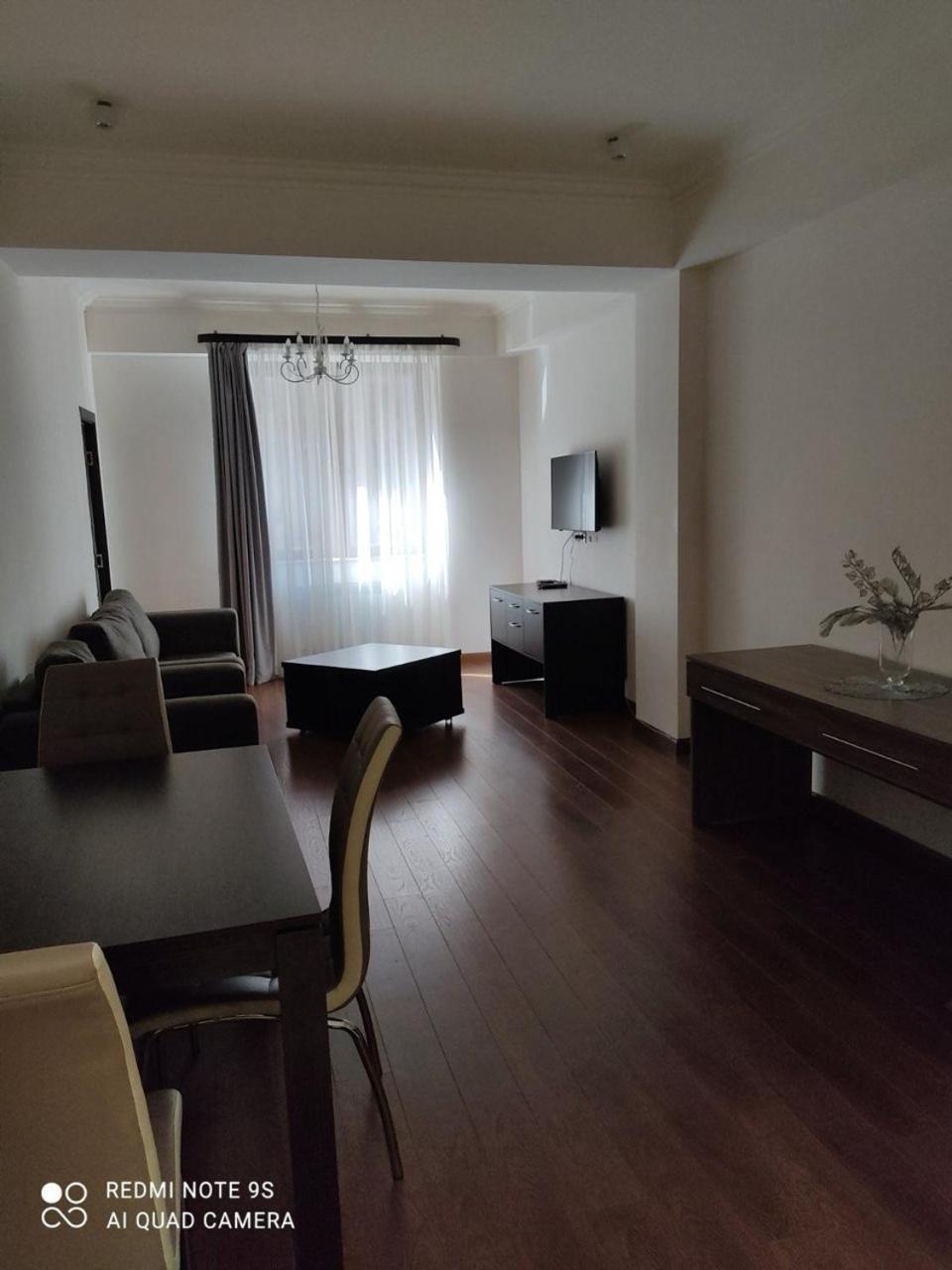 California Boutique Hotel Γιερεβάν Εξωτερικό φωτογραφία