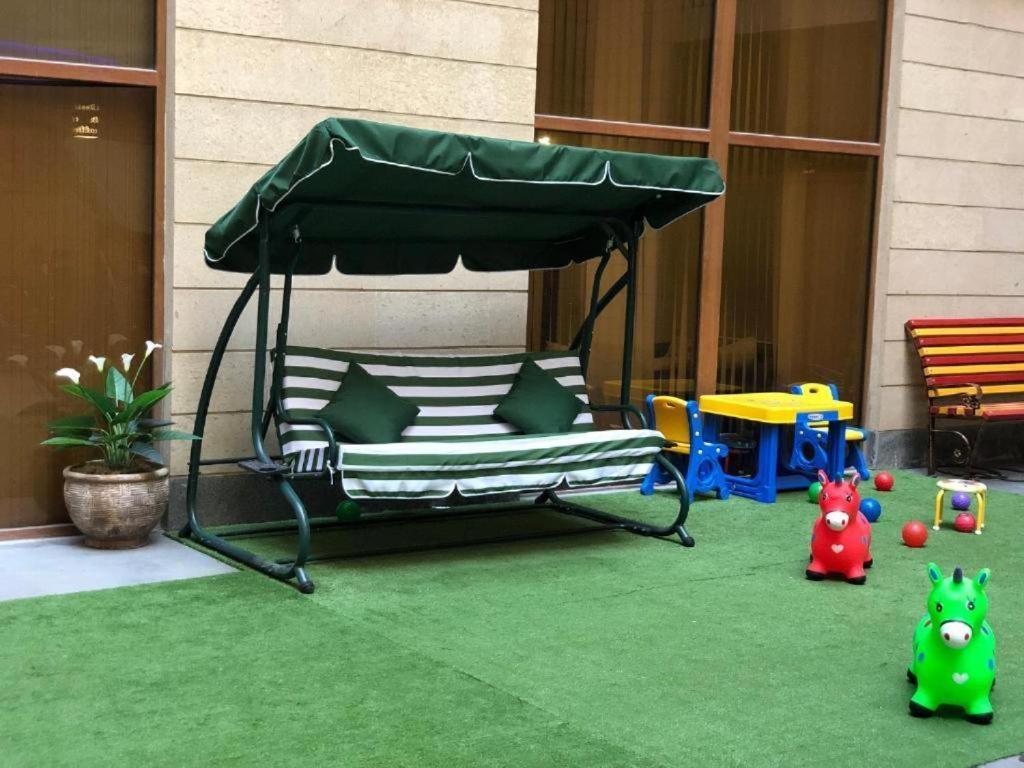 California Boutique Hotel Γιερεβάν Εξωτερικό φωτογραφία